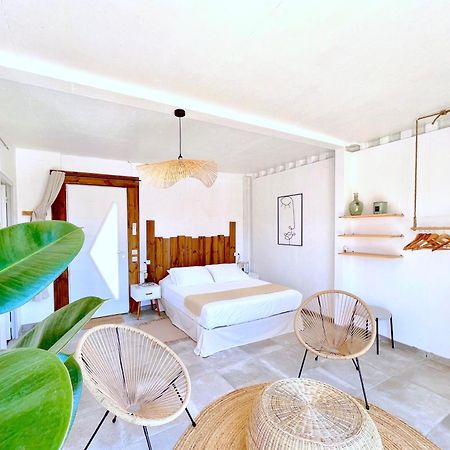 Nuiki Lodges - Chambres D'Hotes Montségur-sur-Lauzon Zewnętrze zdjęcie