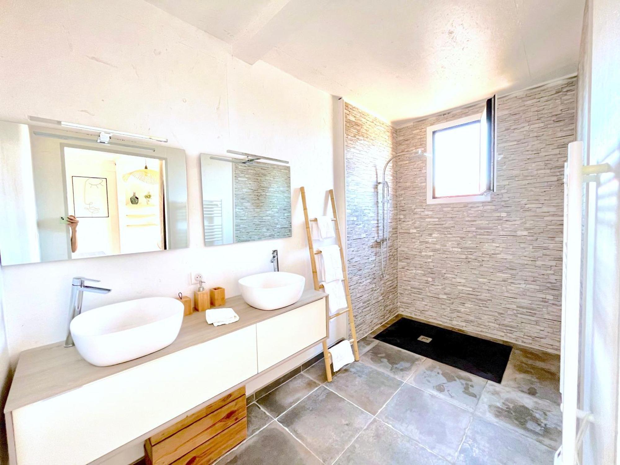 Nuiki Lodges - Chambres D'Hotes Montségur-sur-Lauzon Zewnętrze zdjęcie